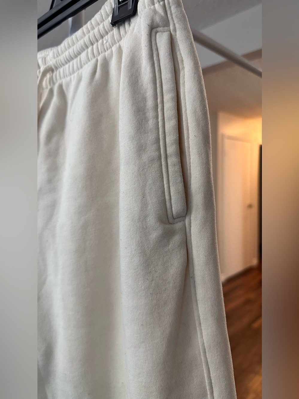 H&M Cream Drawstring Sweatpants - Picture 4 of 7